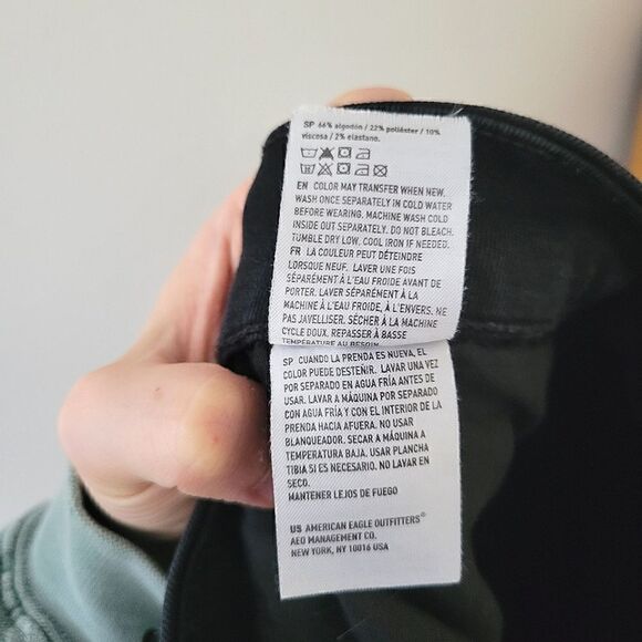 American Eagle Curvy Hi-Rise Jegging Black 14 Regular Distressed - Picture 7 of 7